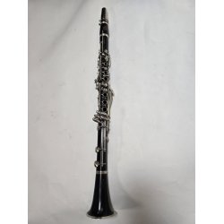 B klarinet Amati plnoklapkový